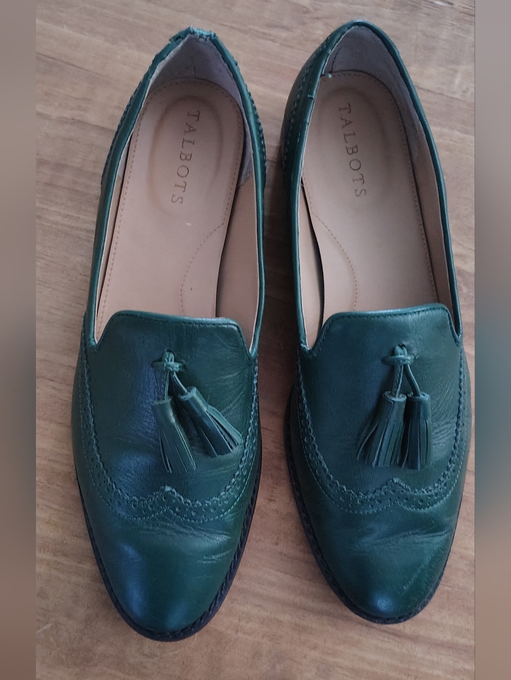 Talbots Emerald Green Leather Tassel Loafers Women's Size 9.5